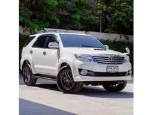 2015 Toyota FORTUNER 3.0 (ปี 12-15) V SUV
