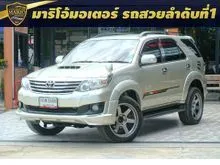 2013 Toyota FORTUNER 3.0 (ปี 12-15) V 4WD SUV