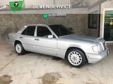 1993 Mercedes-Benz E220 2.2 W124 (ปี 85-96) Sedan AT