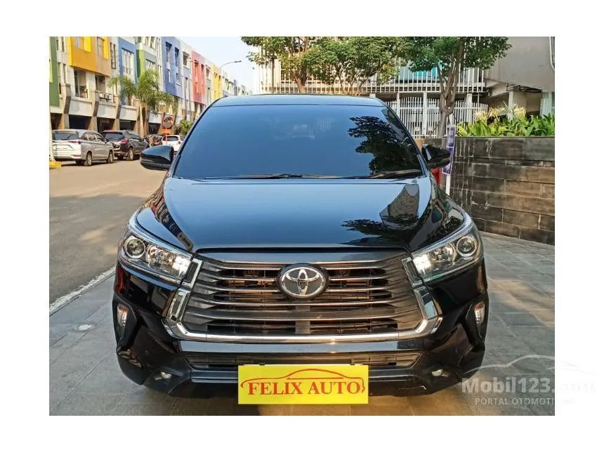 Jual Mobil Toyota Kijang Innova 2022 V 2.4 di DKI Jakarta Automatic MPV Hitam Rp 399.000.000