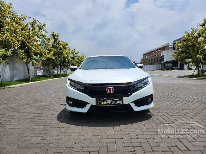 2016 Honda Civic ES Sedan