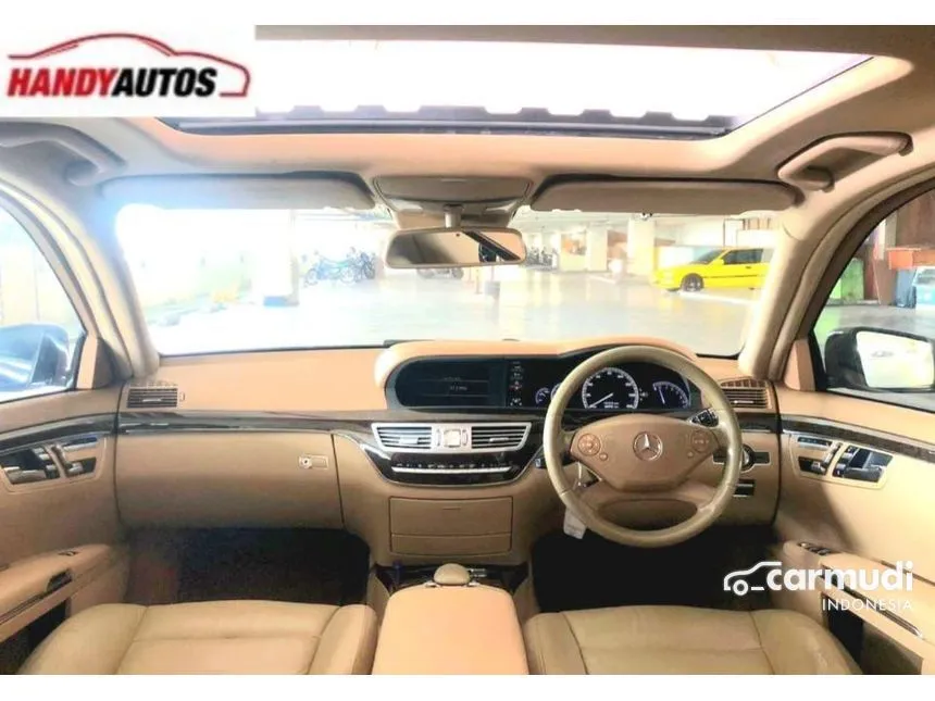 2010 Mercedes-Benz S500 L Sedan