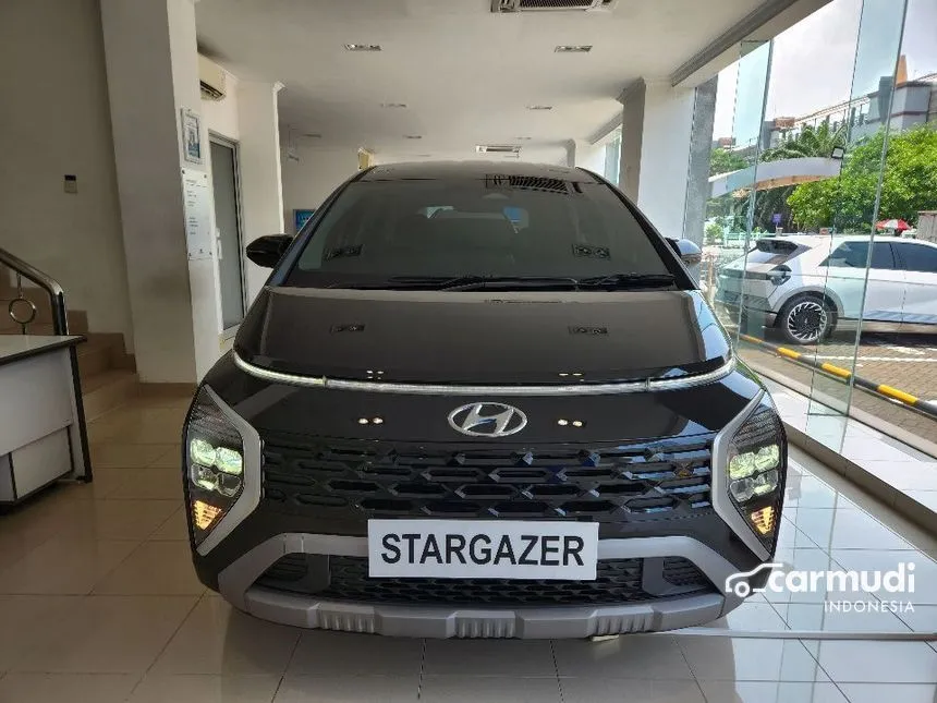 2025 Hyundai Stargazer Essential Tech MPV