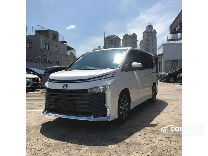 2025 Toyota Voxy (Premium Color) MPV