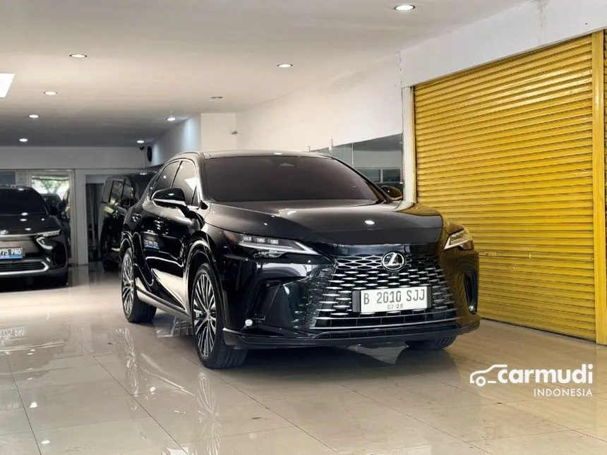 2023 Lexus RX350h Luxury Wagon