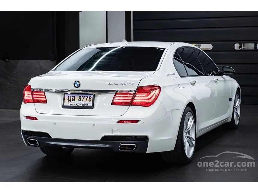 2013 BMW ActiveHybrid 7 L Sedan