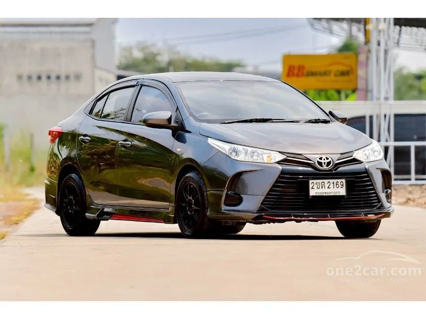 2021 Toyota Yaris Ativ Entry Sedan