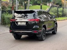 2019 Toyota Fortuner 2.4 VRZ TRD 4X2 SUV