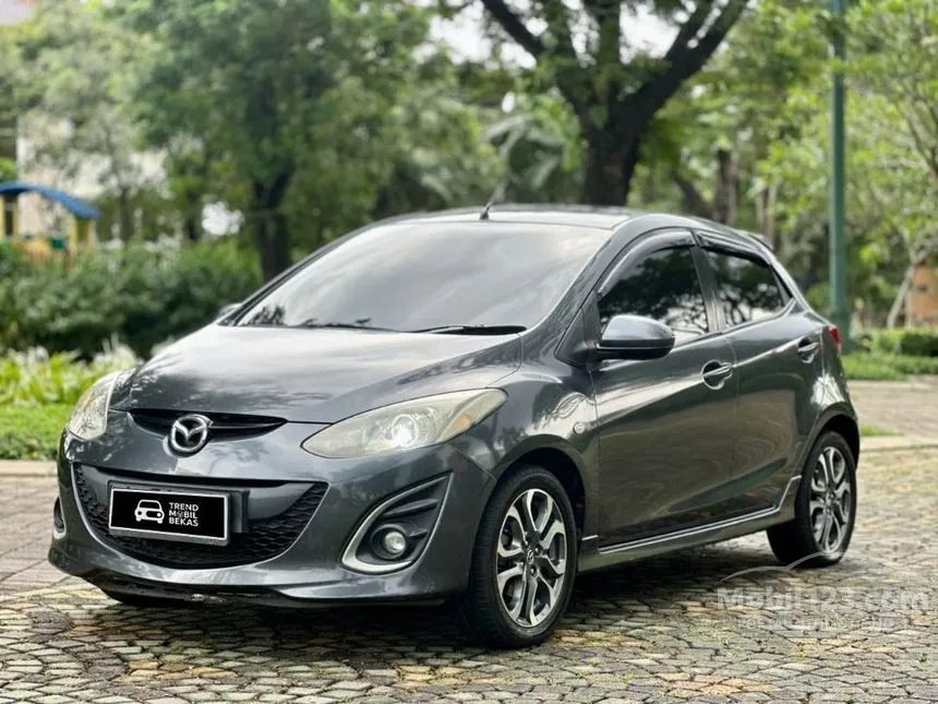 2011 Mazda 2 R Hatchback