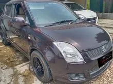 Suzuki Swift 1.5 ST AT 2008 Maroon TDP 20jt Kondisi mobil istimewa bergaransi dan dijamin siap pakai