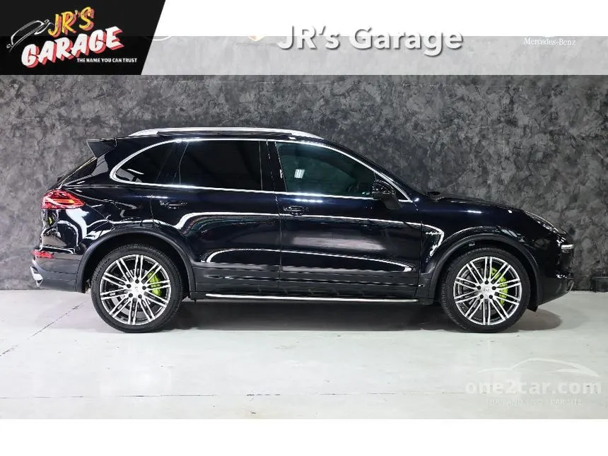 2016 Porsche CAYENNE S E-Hybrid SUV