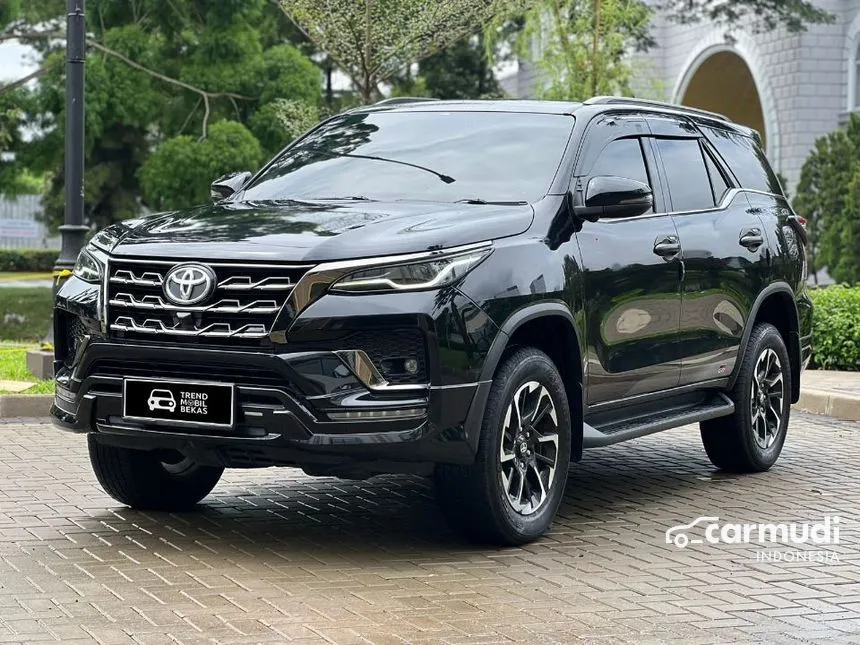 2022 Toyota Fortuner GR Sport 4X2 SUV