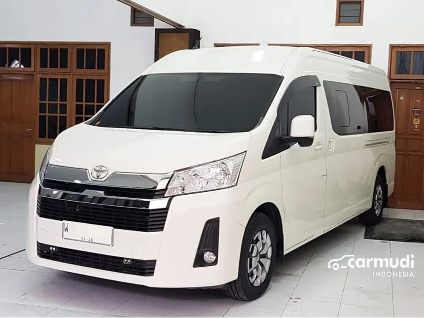 Jual Mobil Toyota Hiace 2020 Premio 2.8 di Jawa Timur Manual Van Wagon Putih Rp 660.000.000