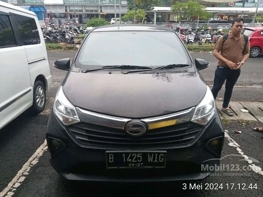 Jual Mobil Daihatsu Sigra 2022 R 1.2 di Jawa Barat Manual MPV Silver Rp 126.000.000