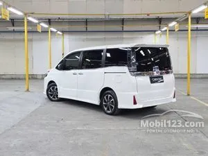 2018 Toyota Voxy 2.0 MPV