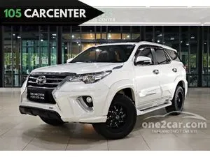 2016 Toyota FORTUNER 2.4 V SUV
