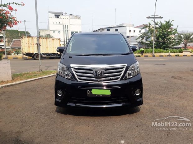  Toyota  Alphard  Mobil  Bekas Baru dijual di Indonesia 