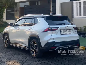 2023 Toyota Yaris Cross 1.5 S HV (2 Tone) with GR Parts Aero Pkg SUV