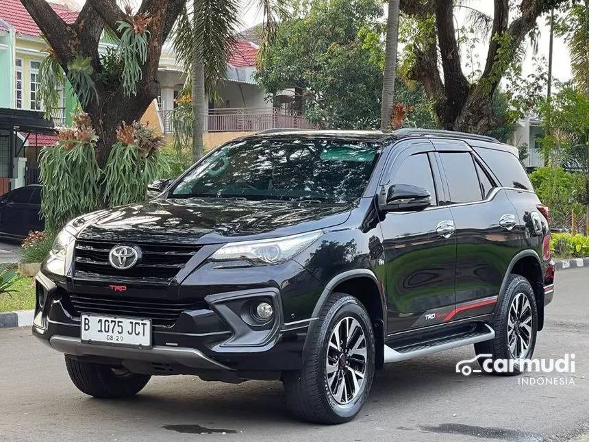 2019 Toyota Fortuner SRZ TRD 4X2 SUV