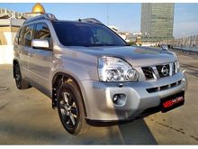 2010 Nissan X-Trail 2.5 XT KM Low Record Istimewa Siap Pakai
