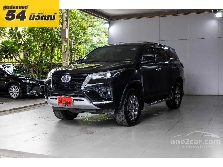 2021 Toyota FORTUNER V SUV