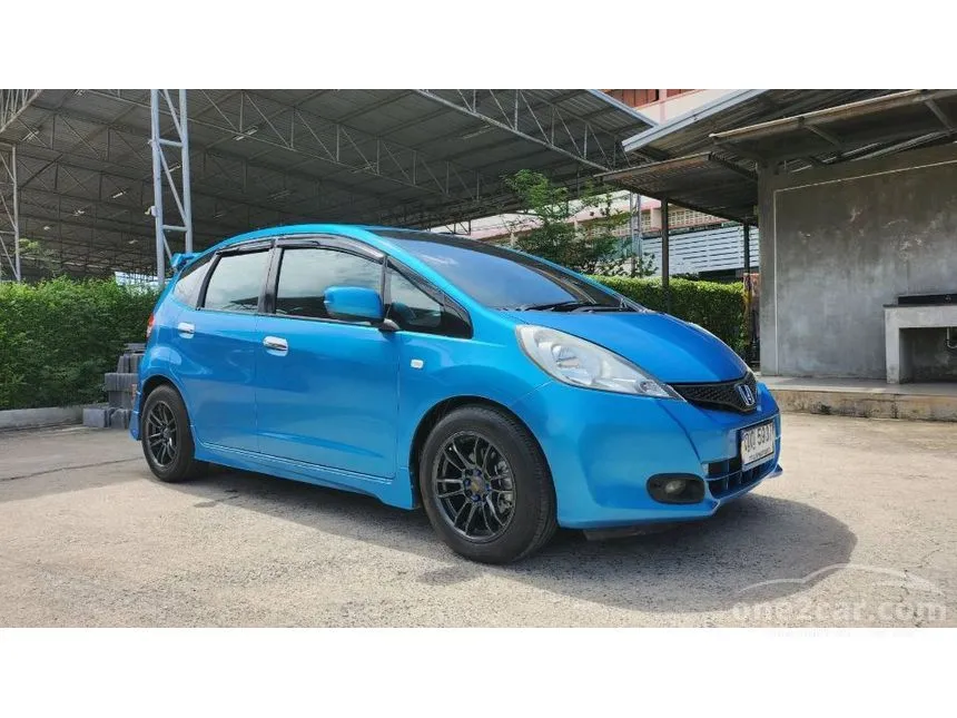 2011 Honda JAZZ V (SRS) Hatchback