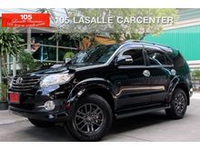 2015 Toyota Fortuner 3.0 (ปี 12-15) V SUV AT