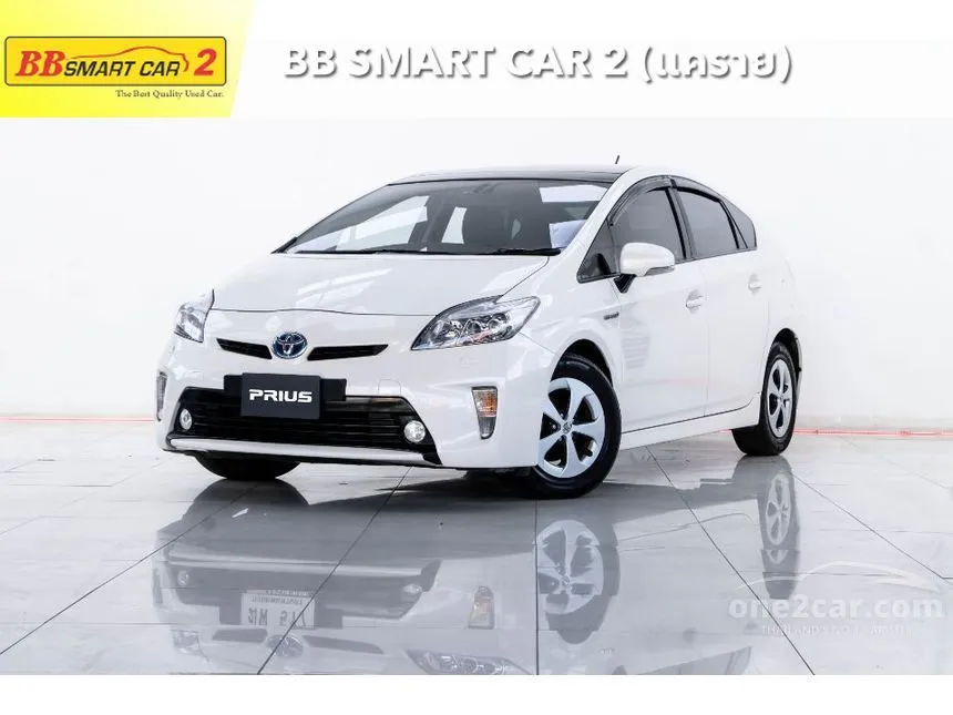 Toyota prius deals hybrid used cars