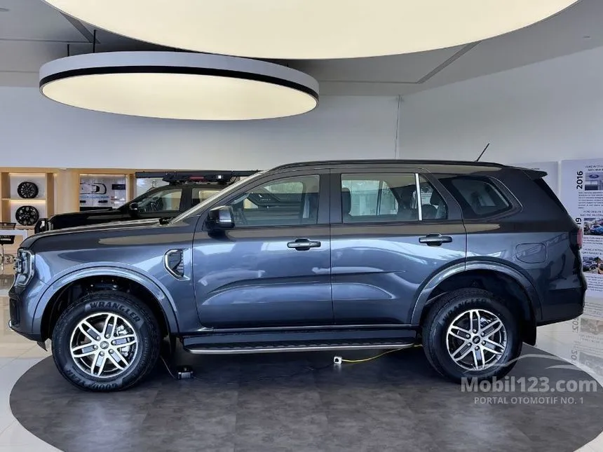 2025 Ford Everest XLT SUV