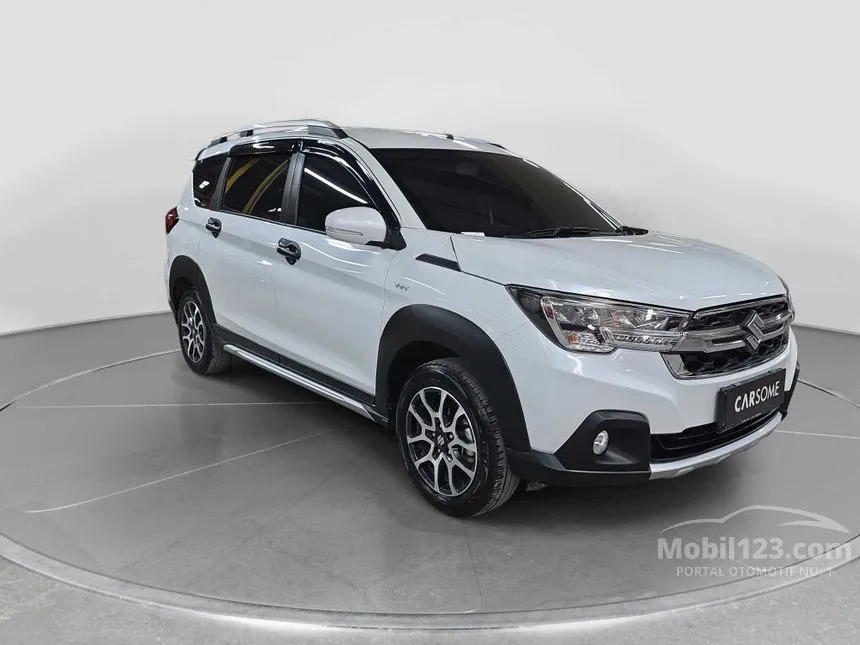 2025 Suzuki XL7 Zeta SUV