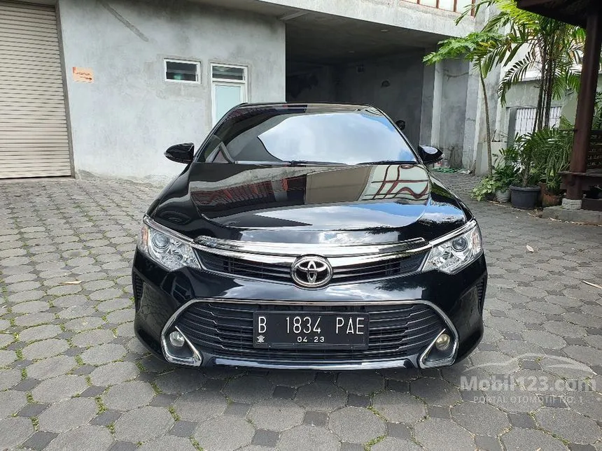 Jual Mobil Toyota Camry 2013 V 2.5 di Yogyakarta Automatic Sedan Hitam Rp 210.000.000
