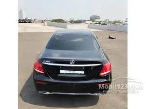 2017 Mercedes-Benz E300 2.0 AMG Line Sedan