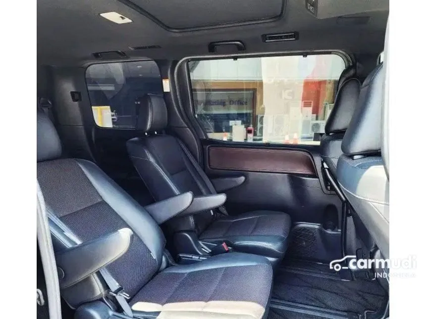 2019 Toyota Voxy MPV