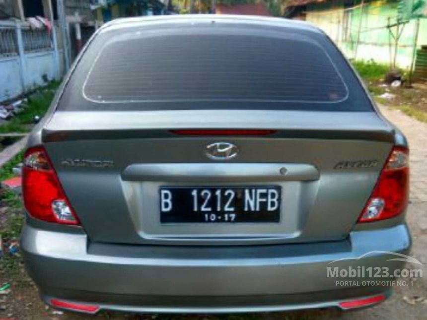 Jual Mobil  Hyundai  Avega  2008 1 5 di Banten Manual Sedan  