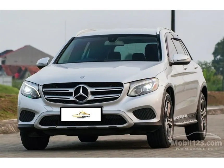 2017 Mercedes-Benz GLC250 Exclusive 4MATIC SUV