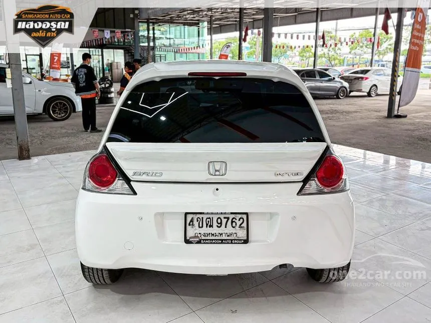 2012 Honda Brio V Hatchback