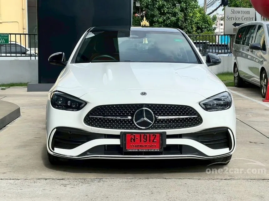 2026 Mercedes-Benz C350 e AMG Dynamic Night Edition Sedan