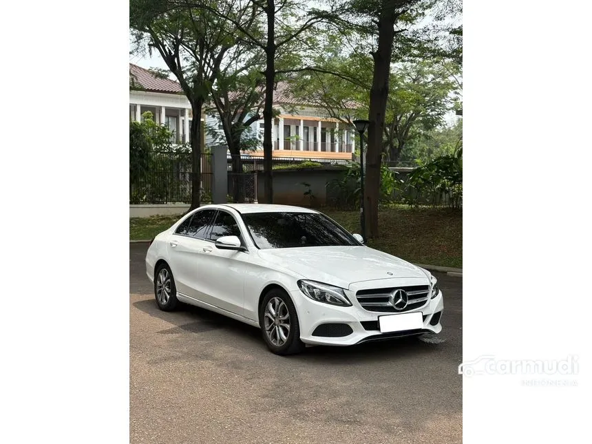 2017 Mercedes-Benz C200 Avantgarde Sedan