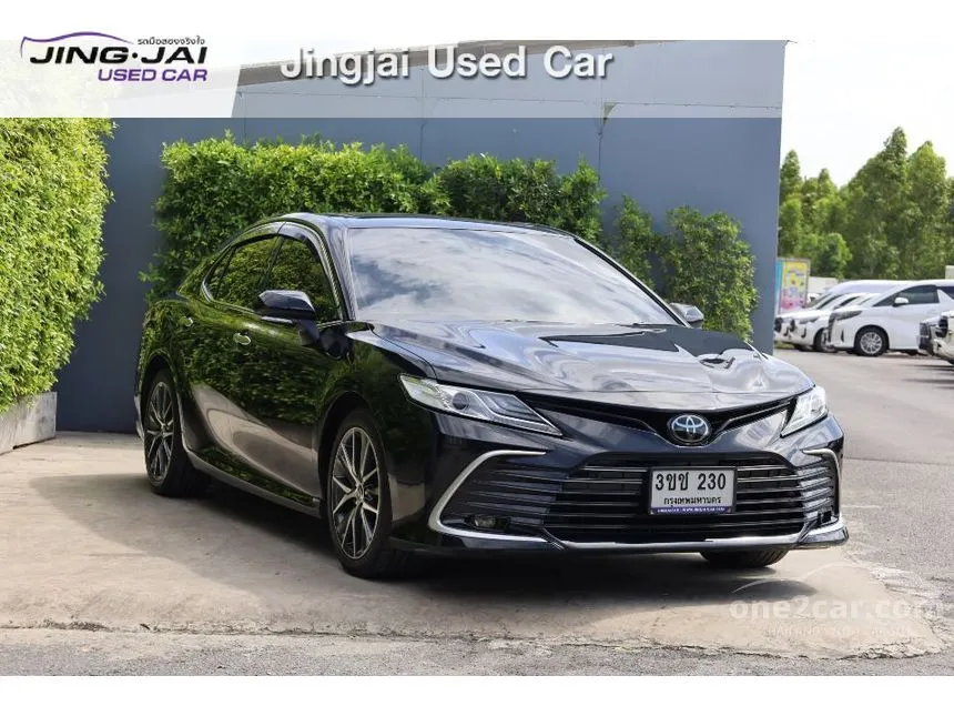 2022 Toyota CAMRY Premium Sedan