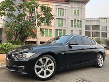 2013 BMW 335i 3.0 Luxury Sedan Reg.2014 Black On Saddle Tan Km10rb Full Option Sunroof 3.0cc V6 306Hp Harman Kardon TDP.225JT