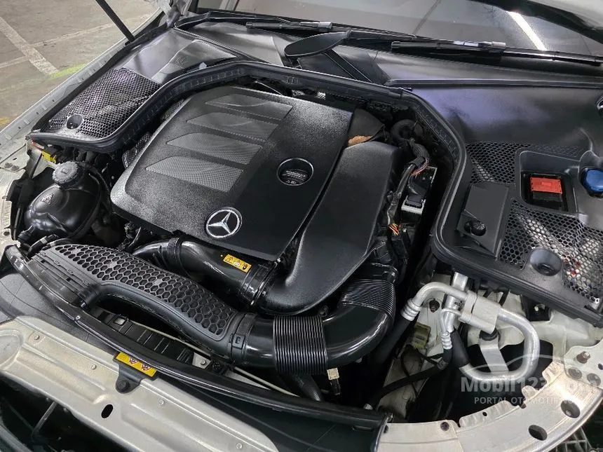 2021 Mercedes-Benz C200 AMG Final Edition Sedan