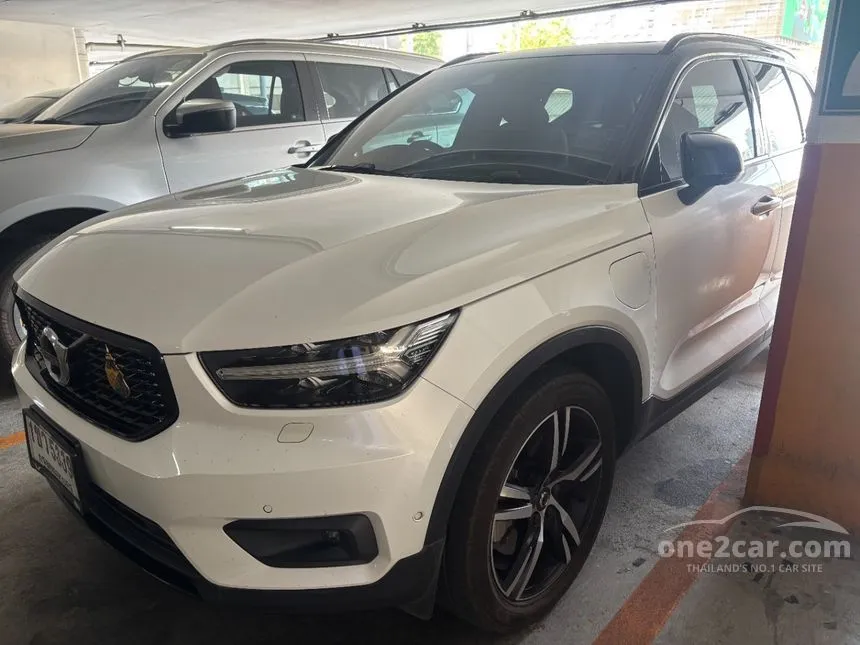 2021 Volvo XC40 Recharge T5 R-Design SUV