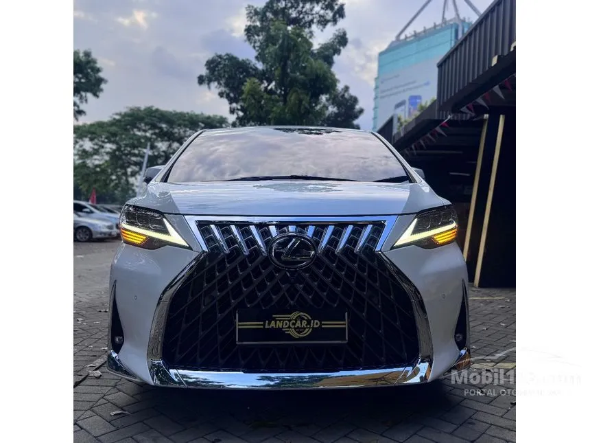 2020 Lexus LM 350 4 Seater MPV