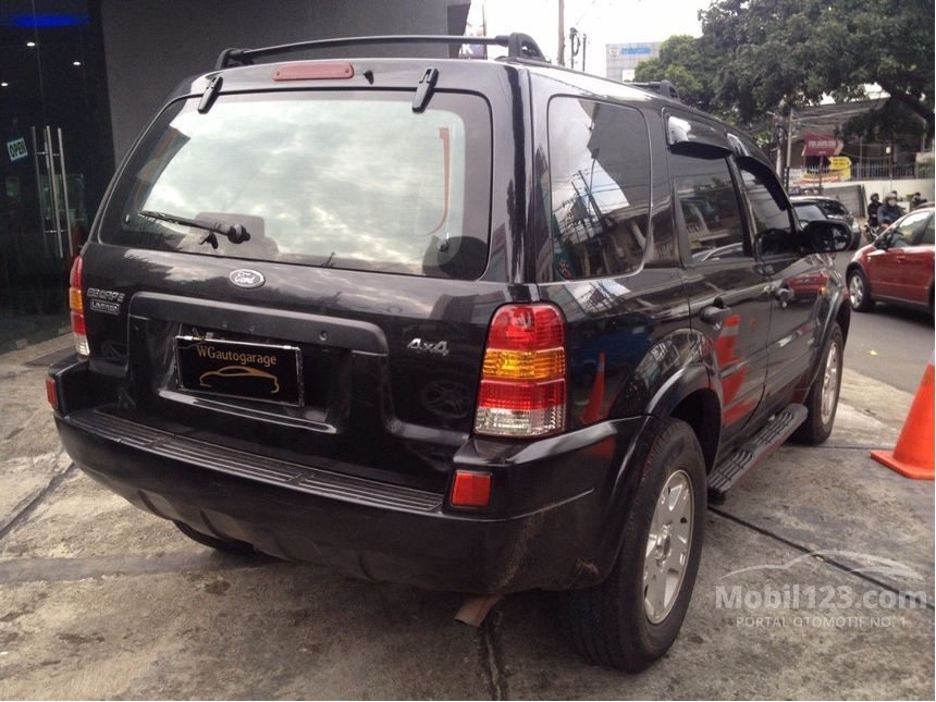  Jual  Mobil Ford  Escape  2005 Limited 4x4  3 0 di DKI Jakarta 