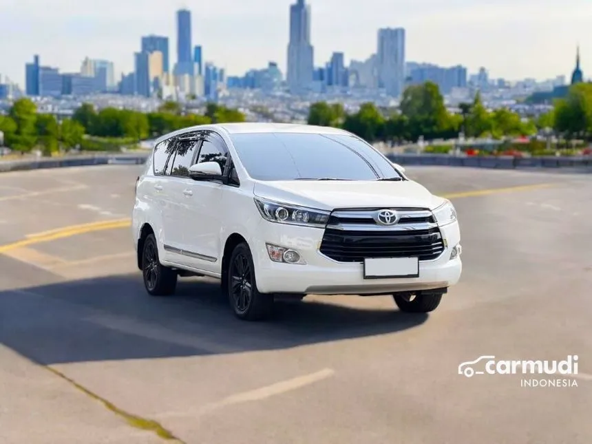 2020 Toyota Kijang Innova V MPV