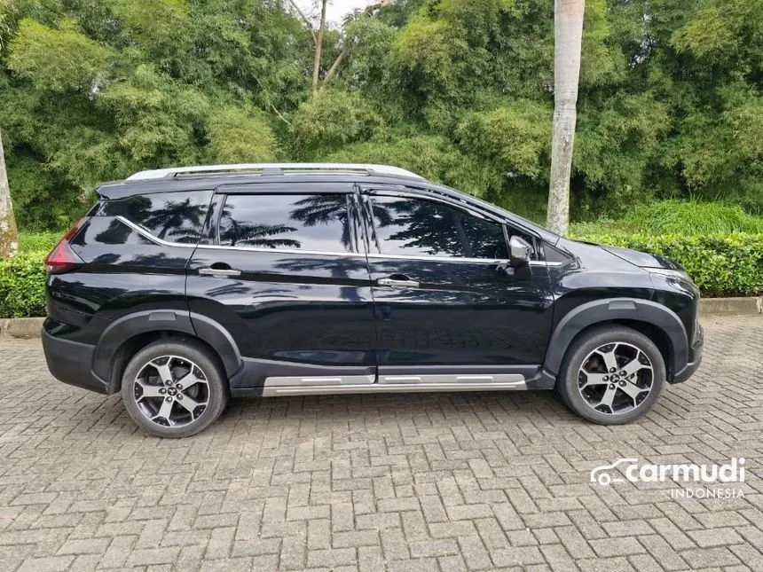 2020 Mitsubishi Xpander Cross MPV
