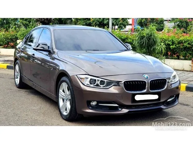 BMW 3 Series 320i Bekas di Indonesia Harga Murah, Kredit Mudah! | Mobil123