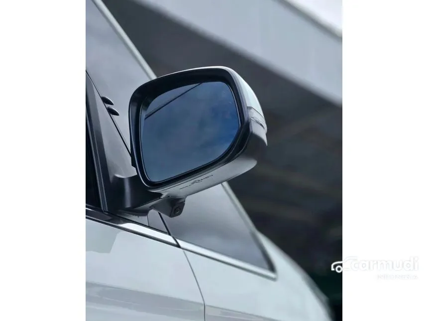 2025 Toyota Voxy (Premium Color) MPV