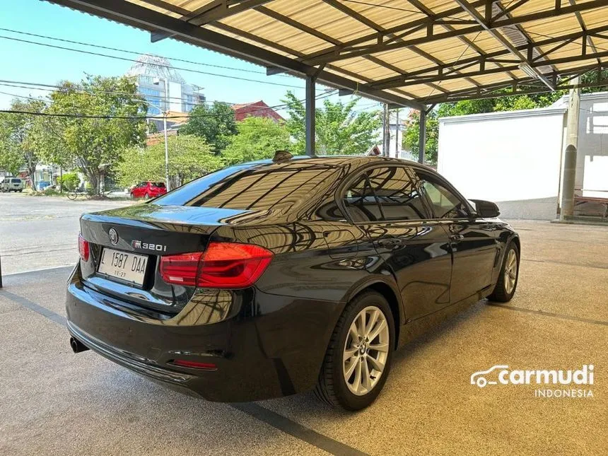 2016 BMW 320i Sport Sedan