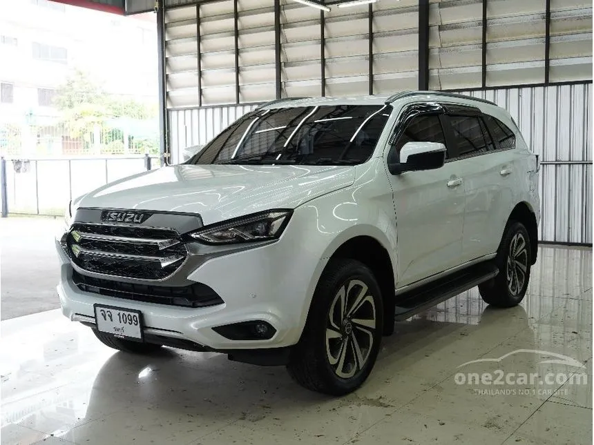 2021 Isuzu MU-X Ultimate SUV